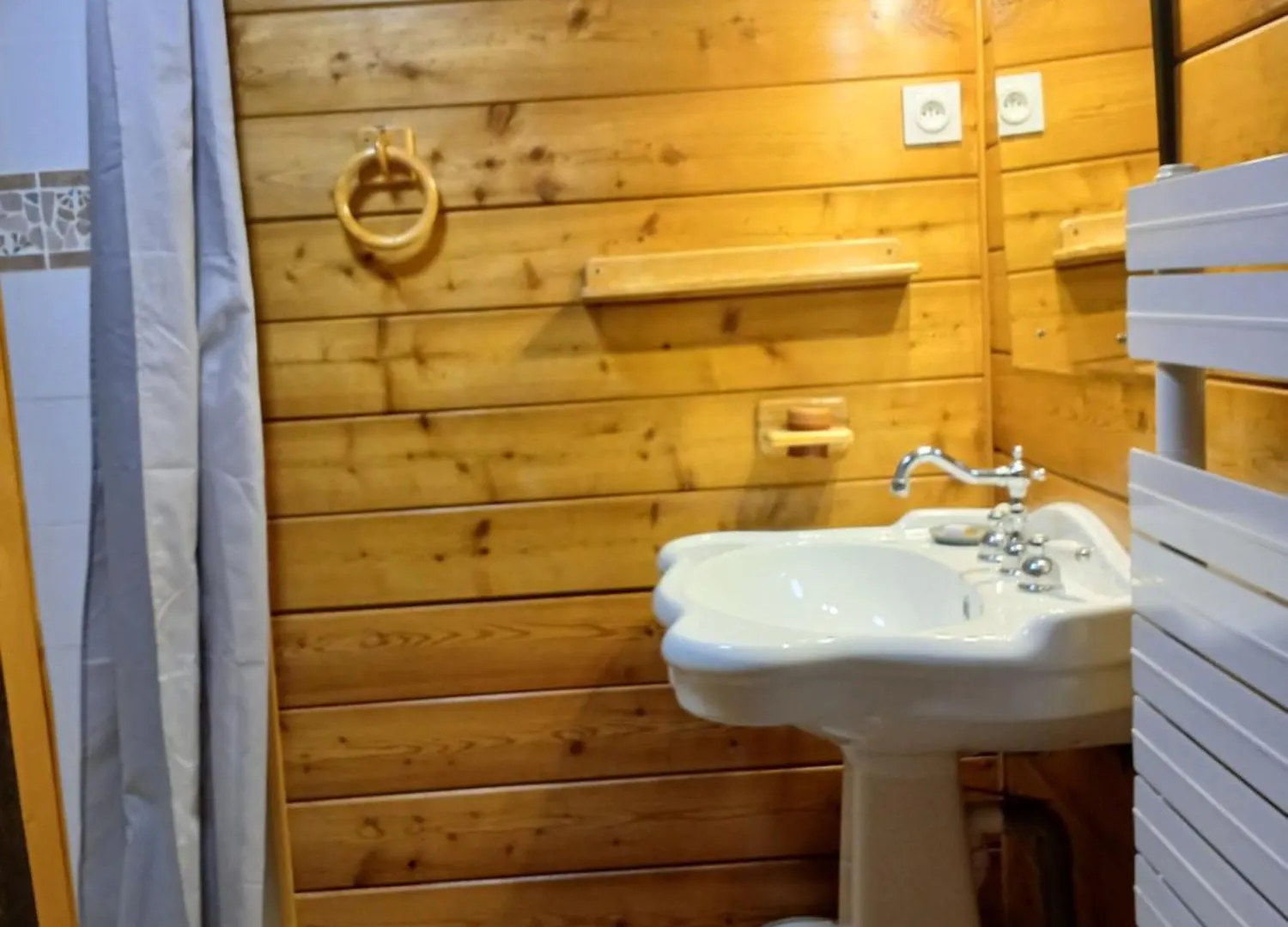 Au Coeur Des Alpes Bed & Breakfast Villarodin-Bourget 3*,