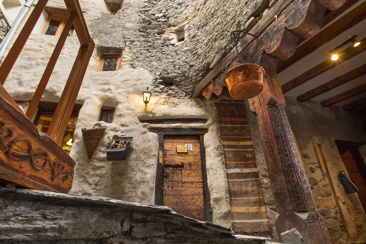 Au Coeur Des Alpes Bed & Breakfast Villarodin-Bourget 3*,  France